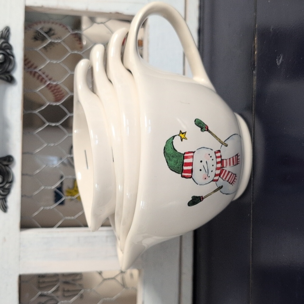 RAE DUNN SNOWMAN MEASURING CUPS